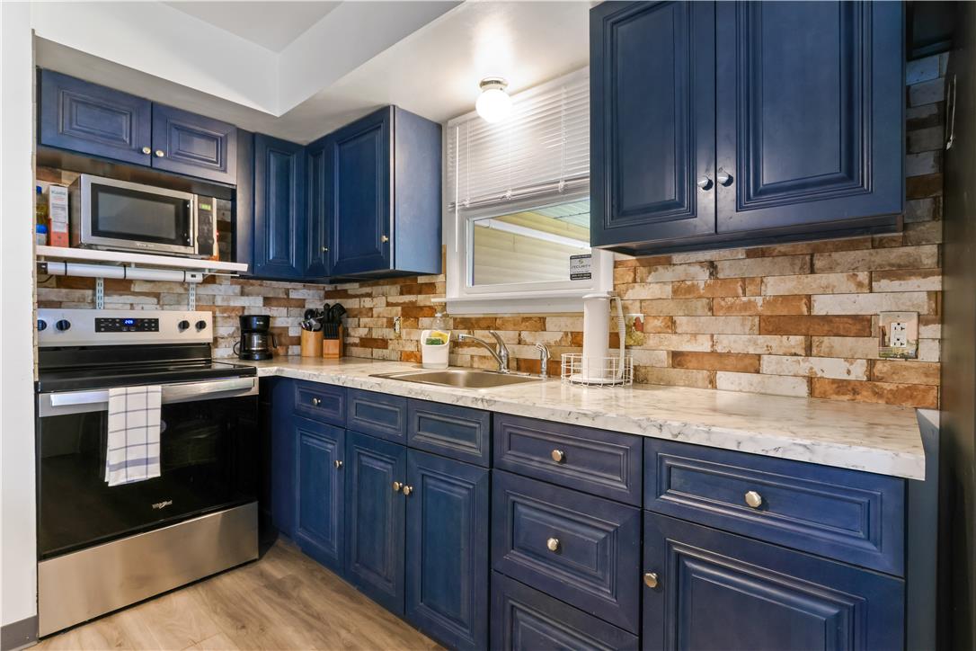 350 Maple Street Property Photo 14