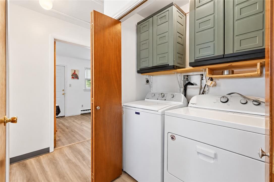 350 Maple Street Property Photo 16