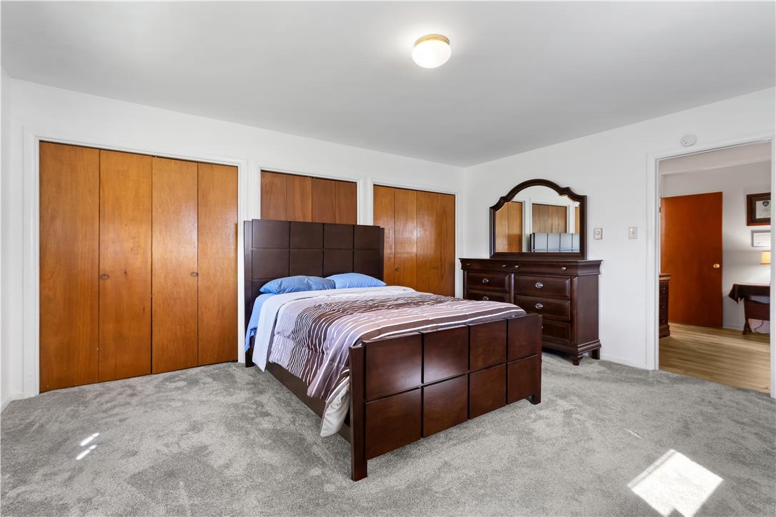 350 Maple Street Property Photo 17