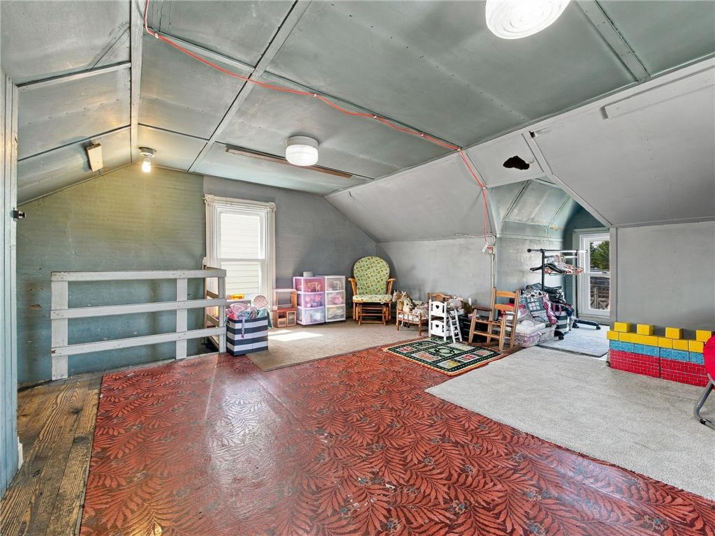 238 North Street Property Photo 37