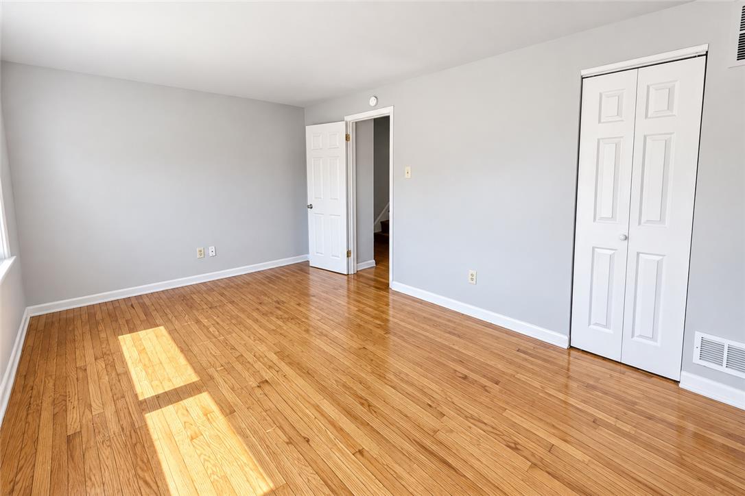 727 West Emaus Avenue Property Photo 25