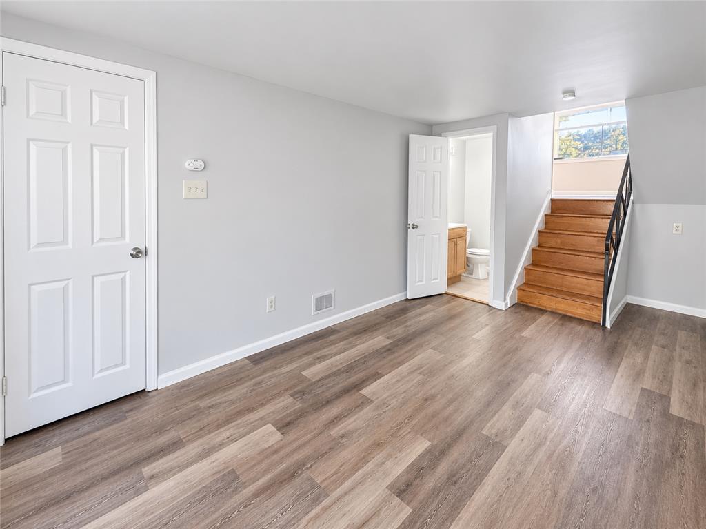 727 West Emaus Avenue Property Photo 36