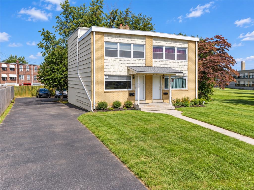 727 West Emaus Avenue Property Photo 41