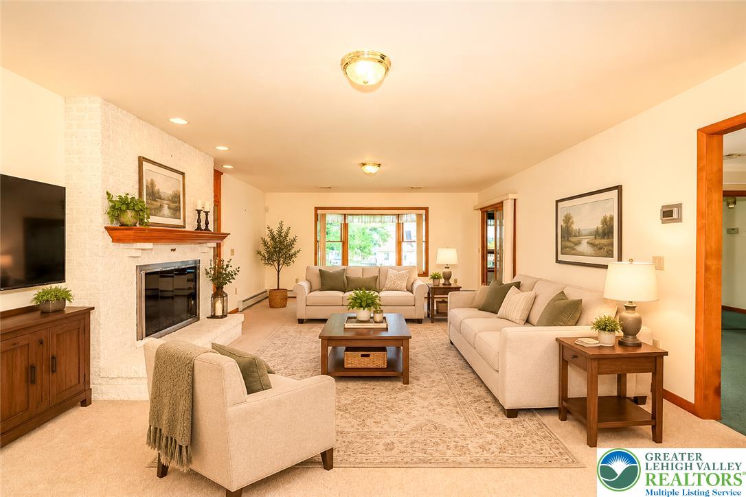 3231 Fairland Drive Property Photo 4