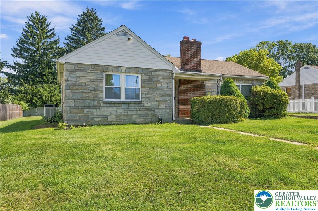 1429 North Muhlenberg Street Property Photo 3