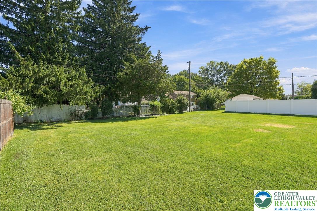 1429 North Muhlenberg Street Property Photo 7