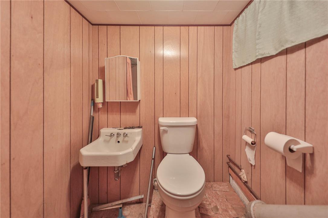 766 Franklin Avenue Property Photo 40