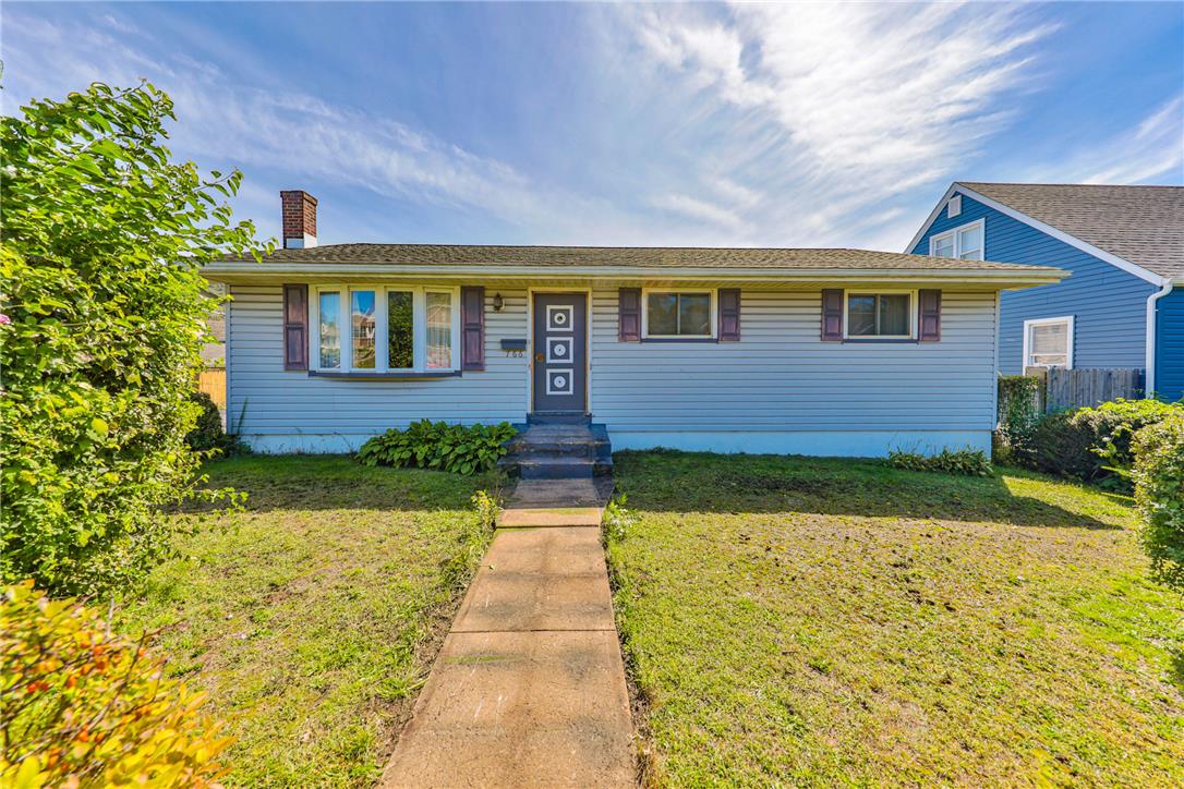 766 Franklin Avenue Property Photo 45