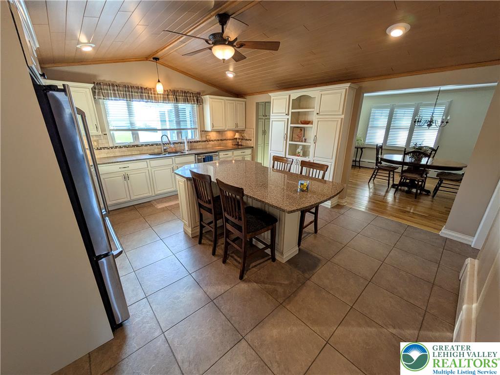 3285 Cherryville Road Property Photo 6