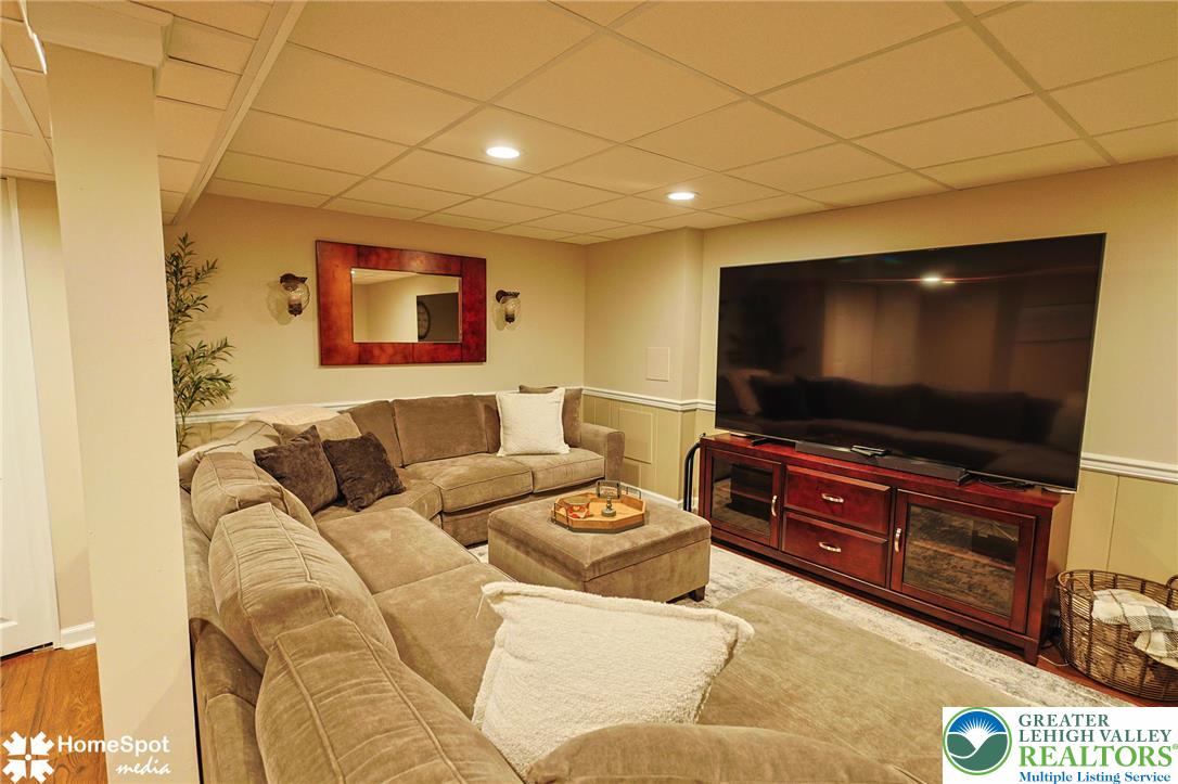 56 Jonathan Drive Property Photo 28