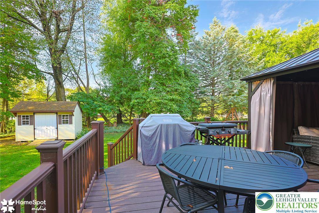 56 Jonathan Drive Property Photo 35