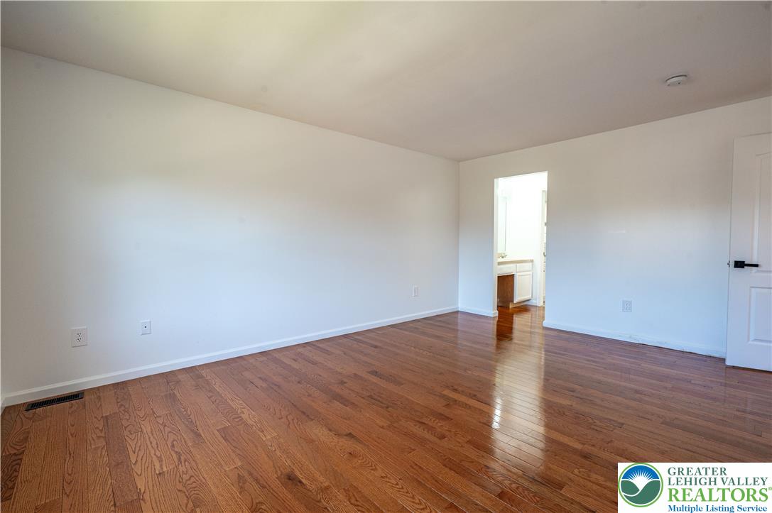 932 Pennsylvania Street Property Photo 29