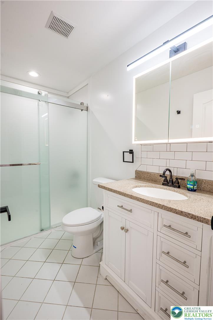 932 Pennsylvania Street Property Photo 41
