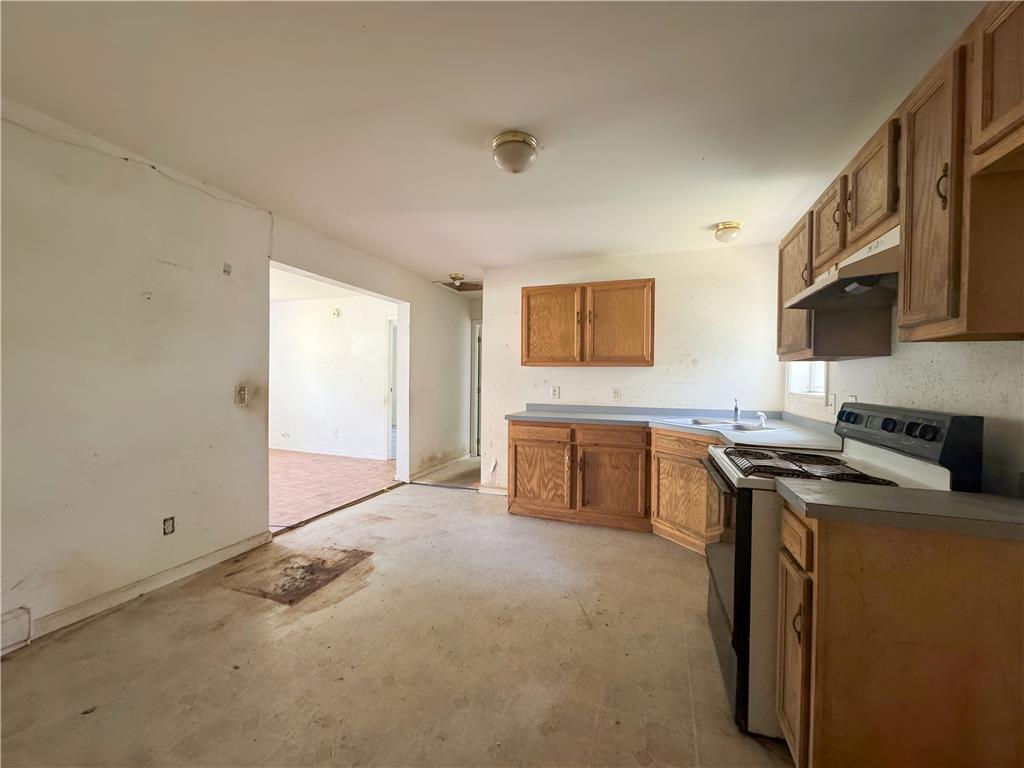 6373 Baltic Avenue Property Photo 11