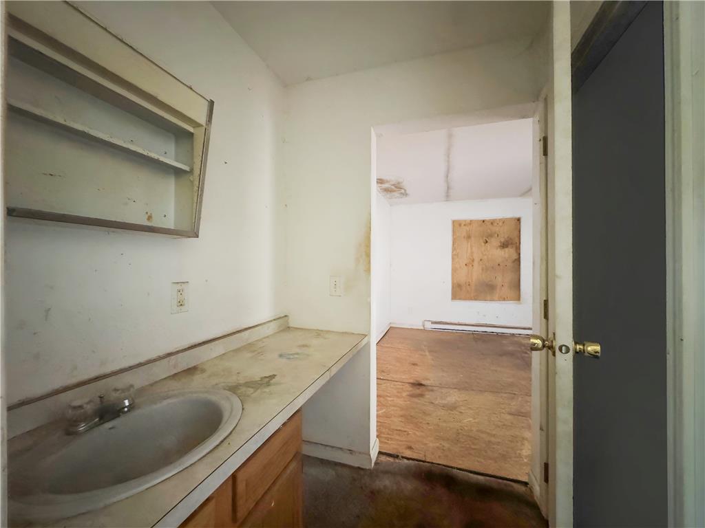 6373 Baltic Avenue Property Photo 12