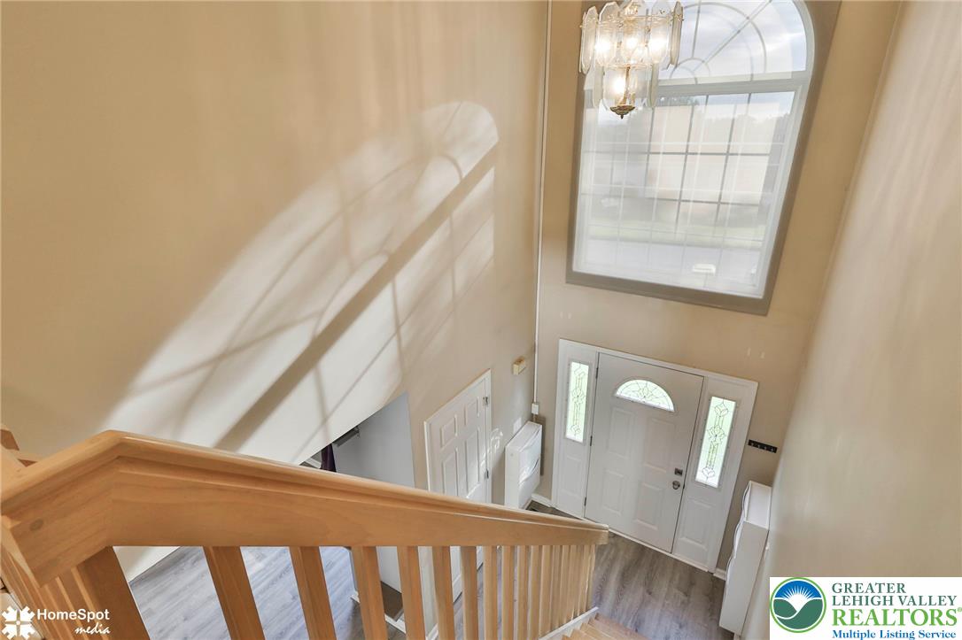 340 Avon Street Property Photo 30