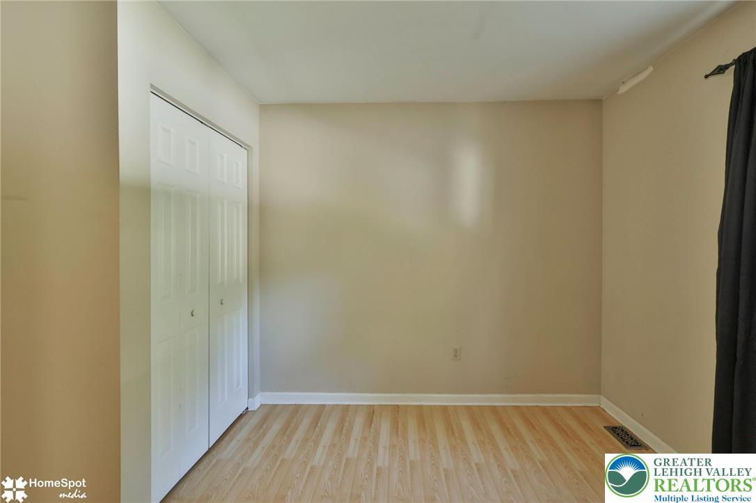 340 Avon Street Property Photo 33