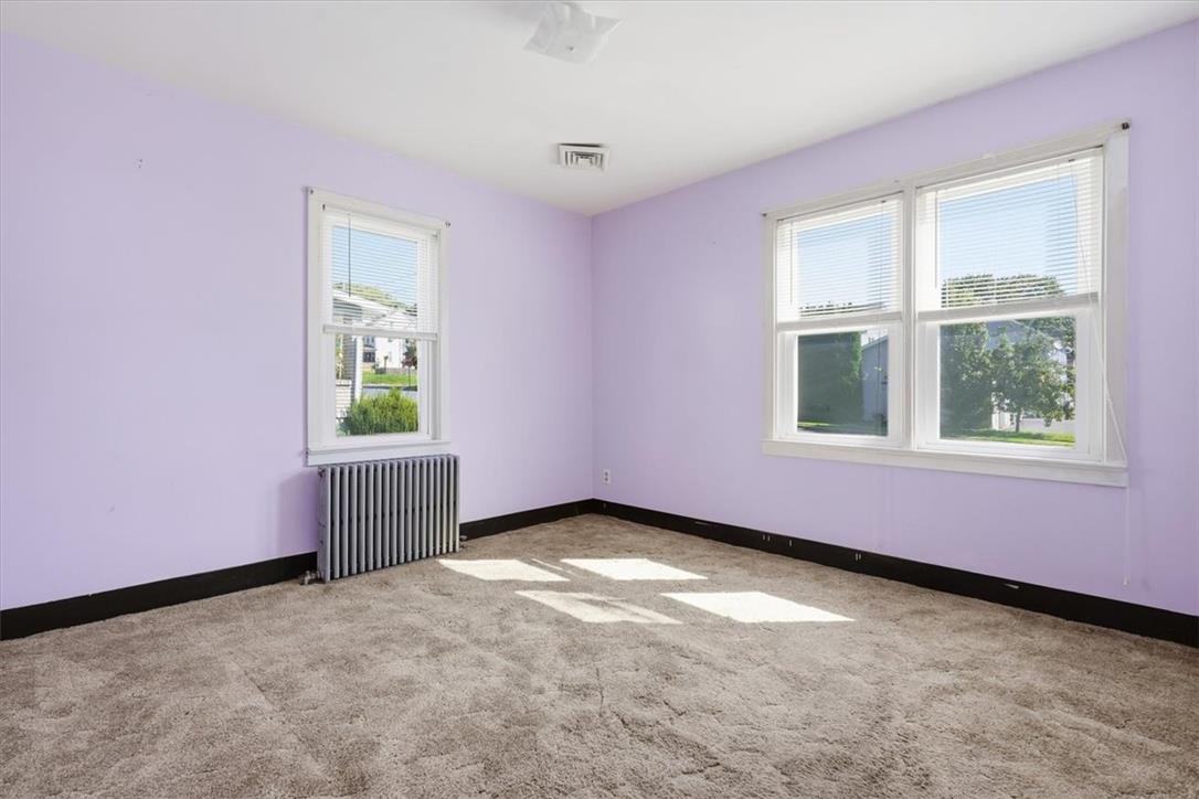 170 South New Street Property Photo 14