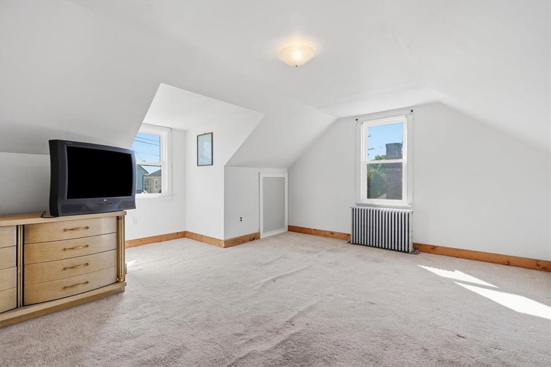 170 South New Street Property Photo 22