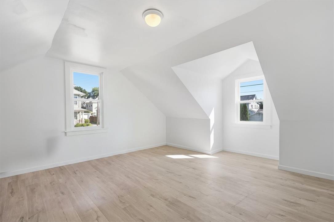 170 South New Street Property Photo 25