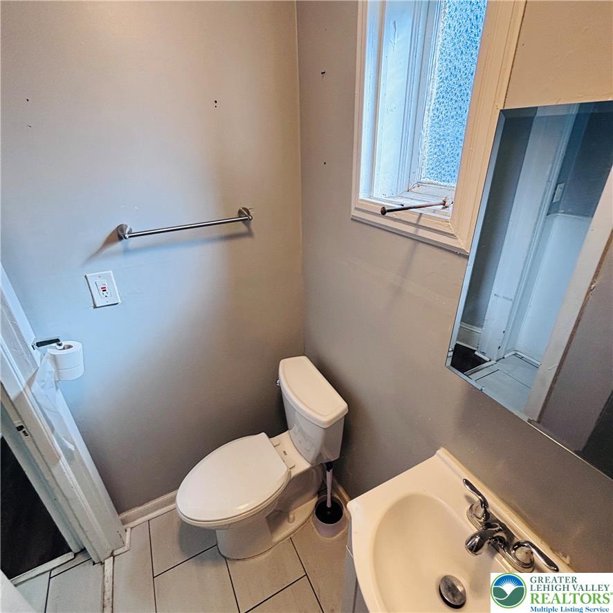 1154 Washington 1 Property Photo 4