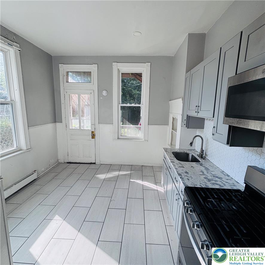 1154 Washington 1 Property Photo 13