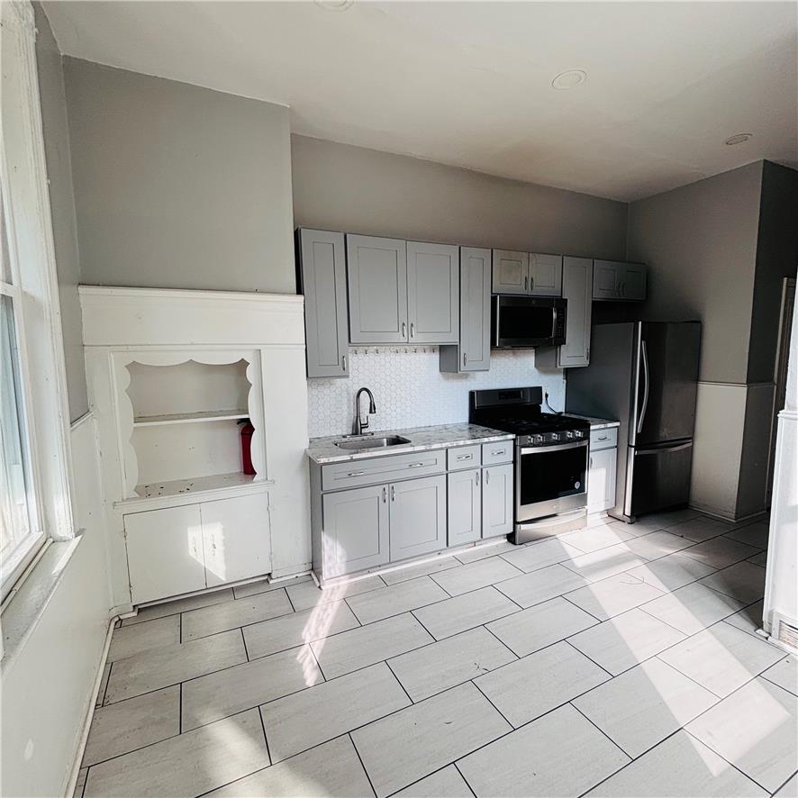 1154 Washington 1 Property Photo 14