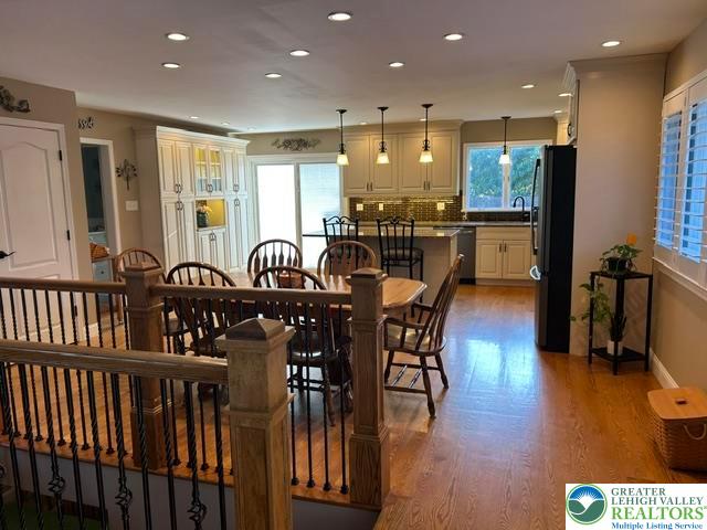 36 Stonecroft Drive Property Photo 3