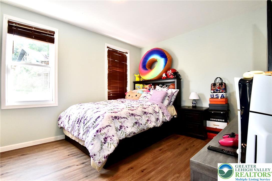 928 Vernon Street Property Photo 13