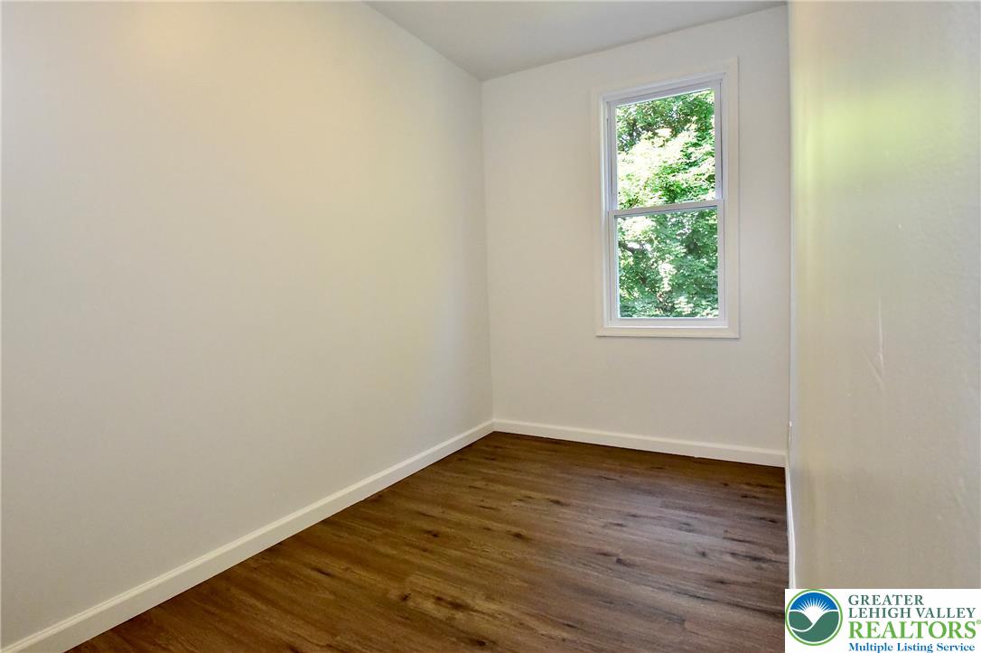 928 Vernon Street Property Photo 19
