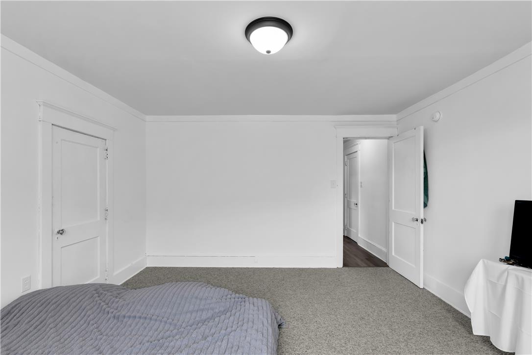 4330 Main Street Property Photo 30