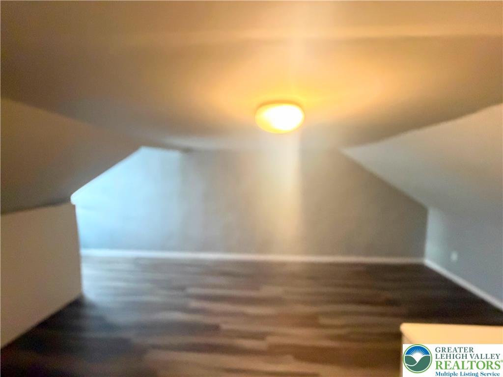 320 2nd Avenue Property Photo 12