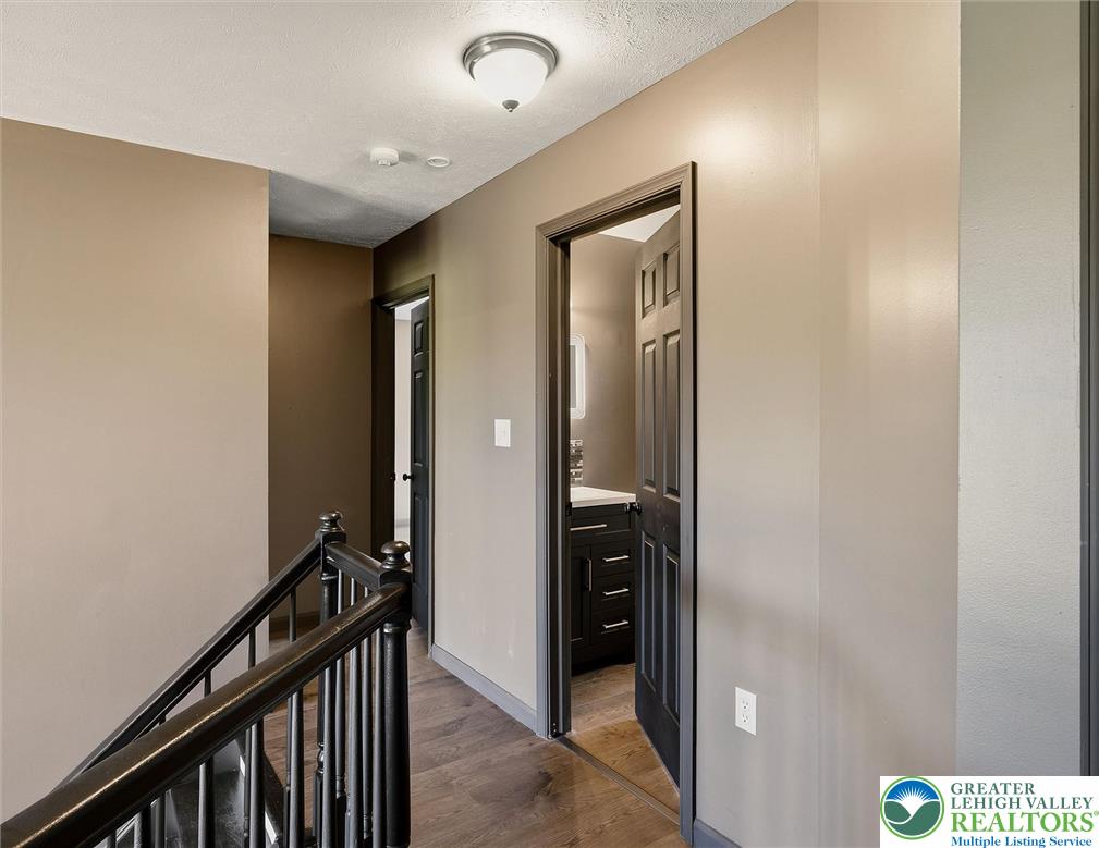 148 Arbor Way Property Photo 35