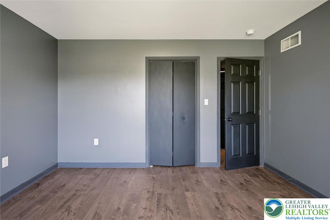 148 Arbor Way Property Photo 37