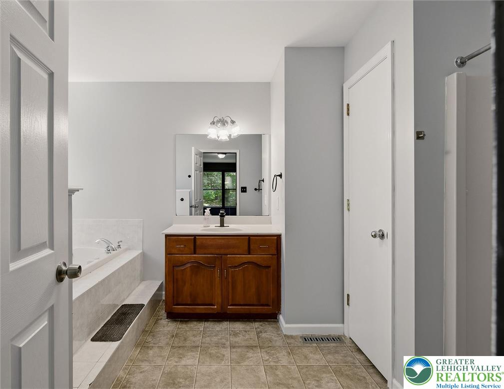 148 Arbor Way Property Photo 46