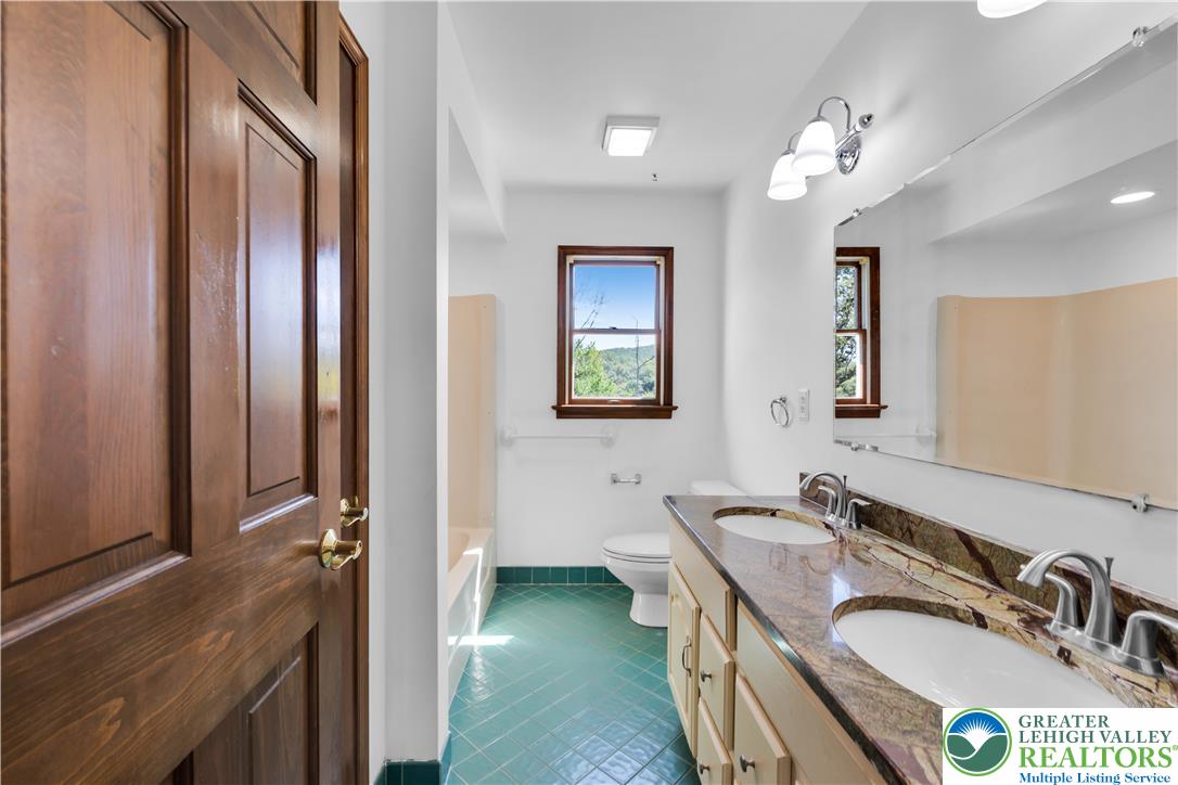 1556 Farmersville Road Property Photo 38