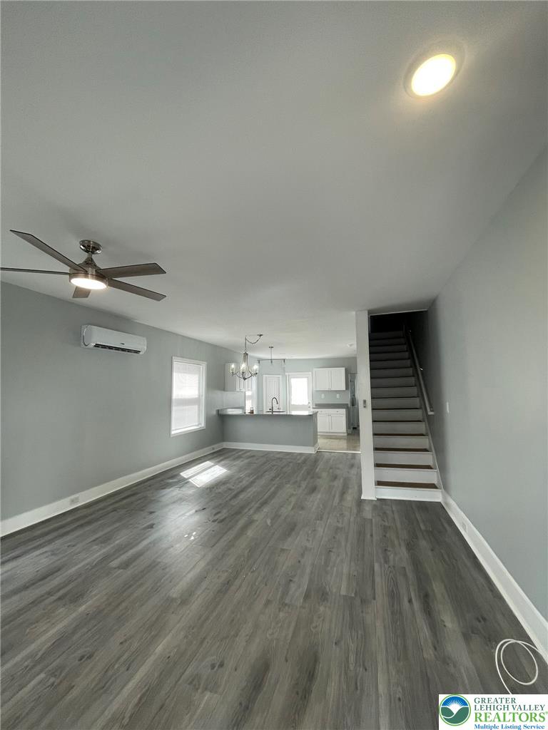 207 North Schanck Avenue Property Photo 12