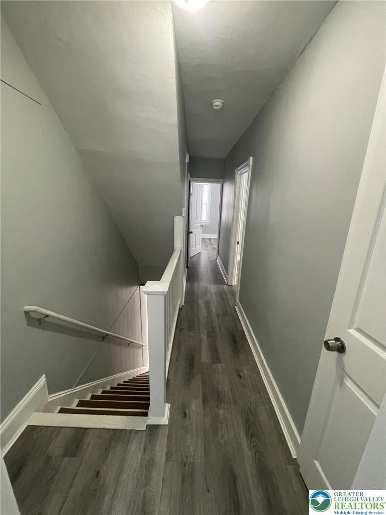 207 North Schanck Avenue Property Photo 22