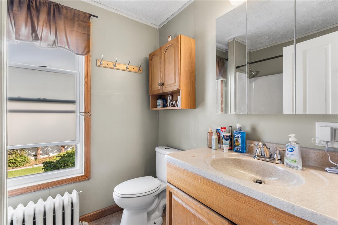 1747 Main Street Property Photo 16