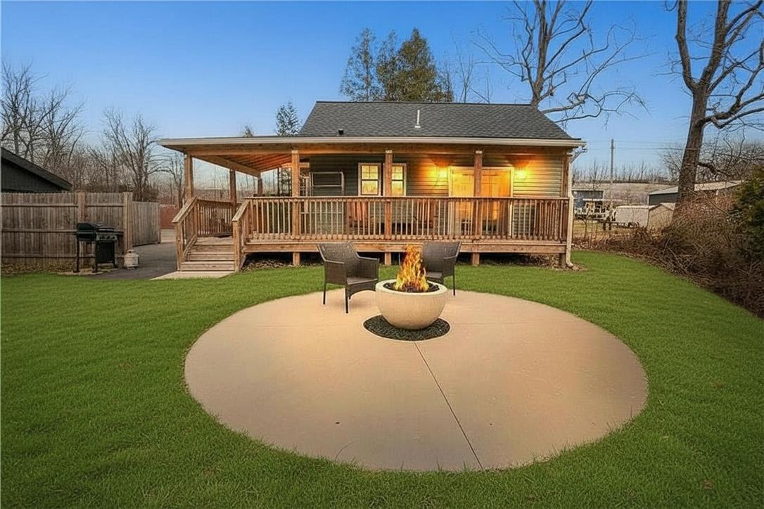 5112 Creek Road Property Photo 12