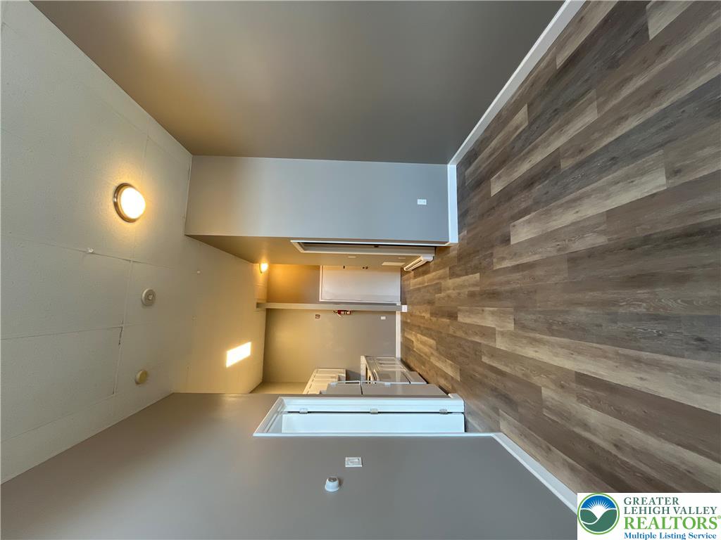 23 Belvidere Street 306 Property Photo 5