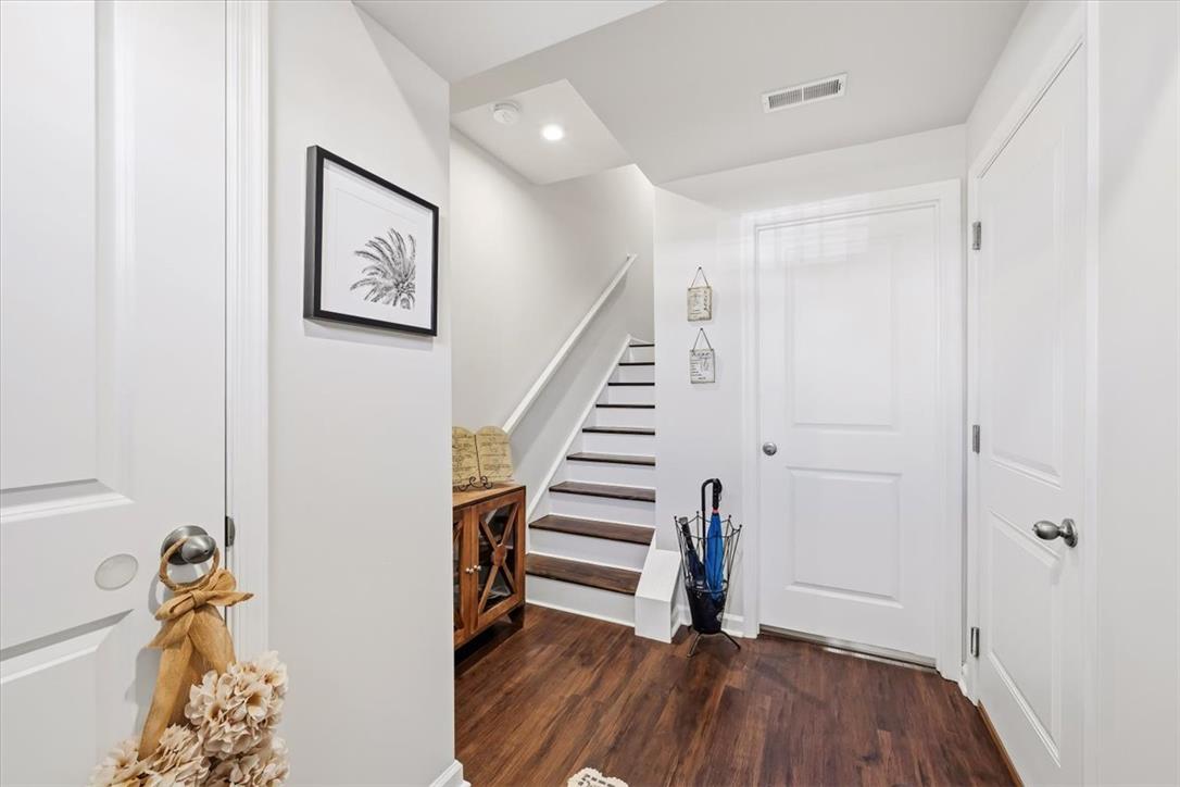 435 Levee Run Property Photo 16