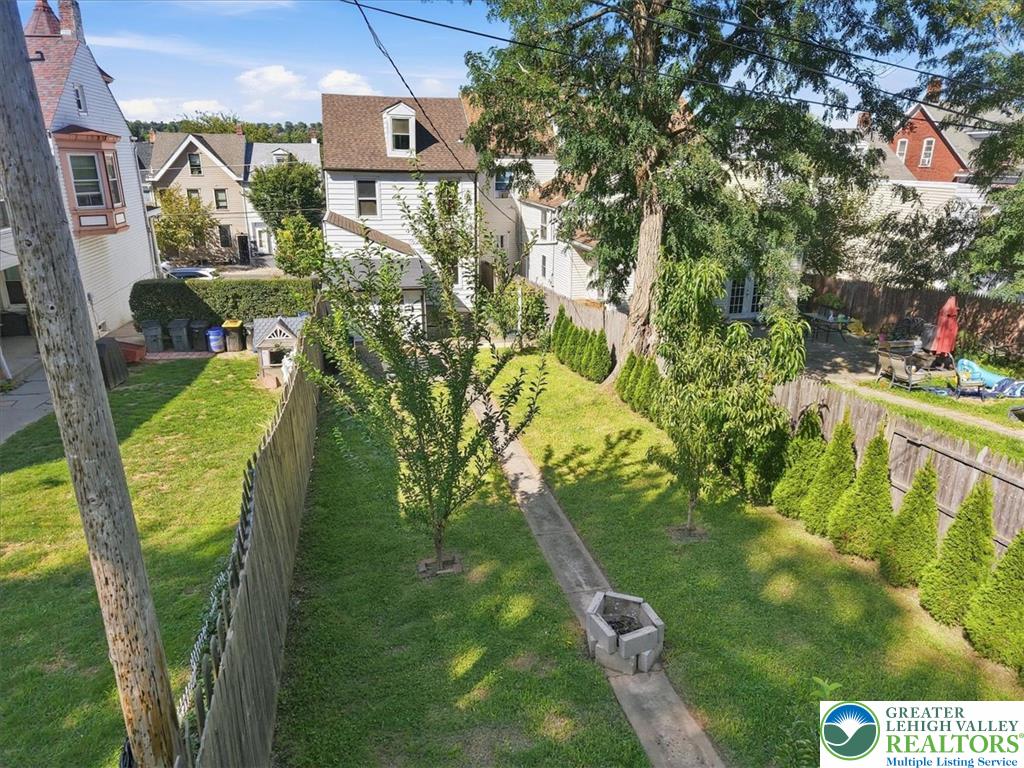 726 Ferry Street Property Photo 21