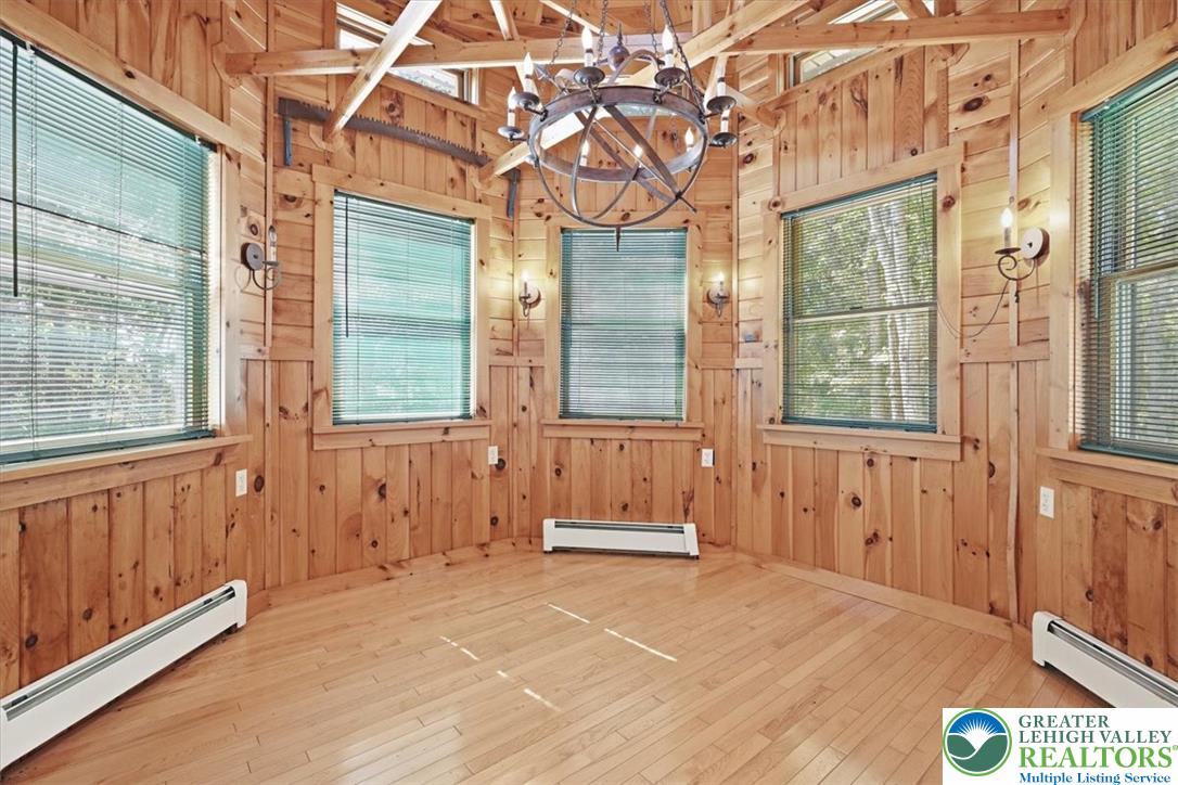 509 Lehigh Gorge Drive Property Photo 15