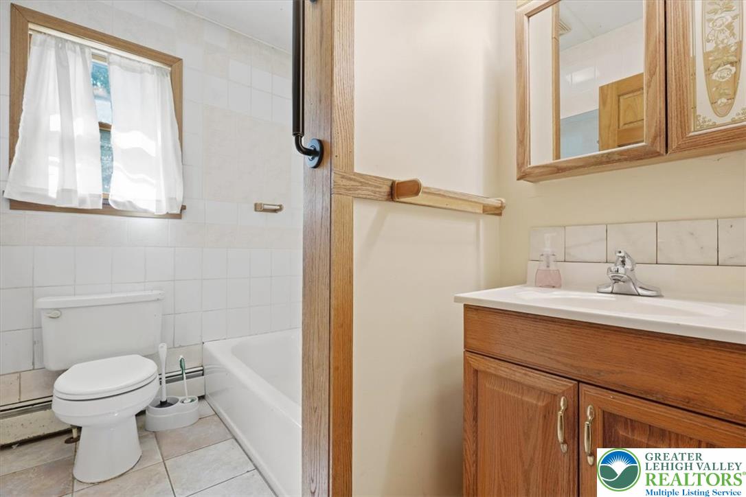509 Lehigh Gorge Drive Property Photo 22