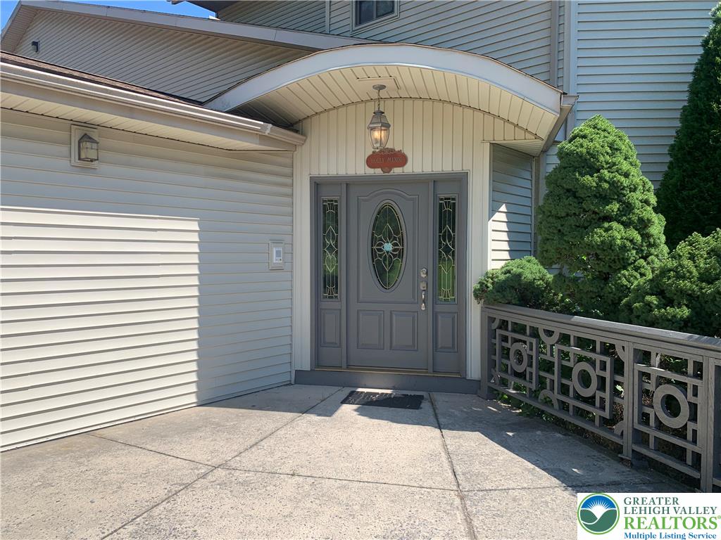 6271 Batman Road Property Photo 4