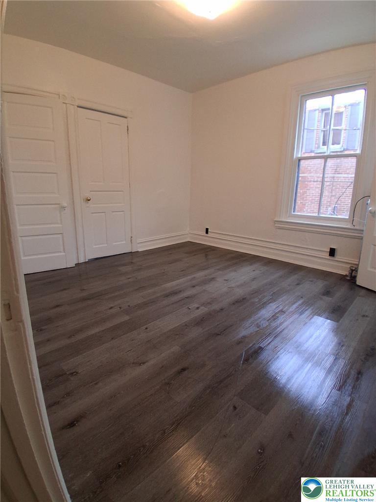 323 North 8th Street 2f Property Photo 2
