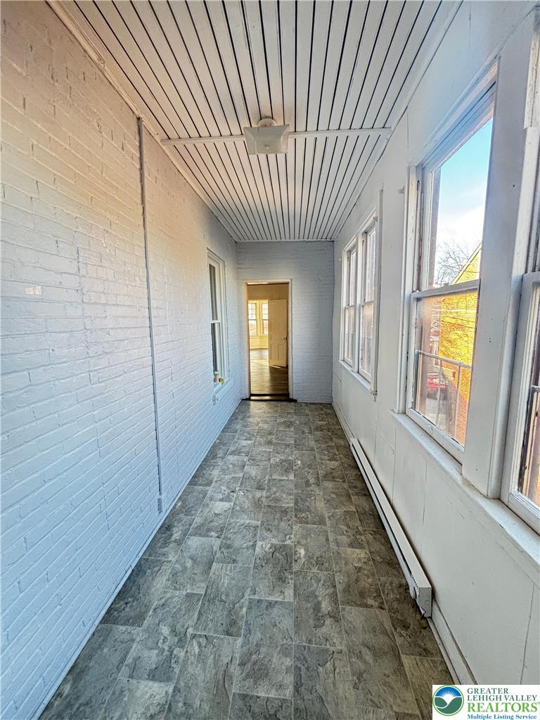 323 North 8th Street 2f Property Photo 4