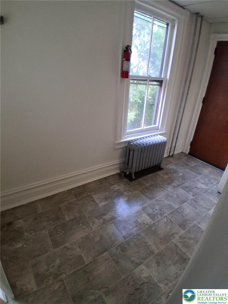 323 North 8th Street 2f Property Photo 11