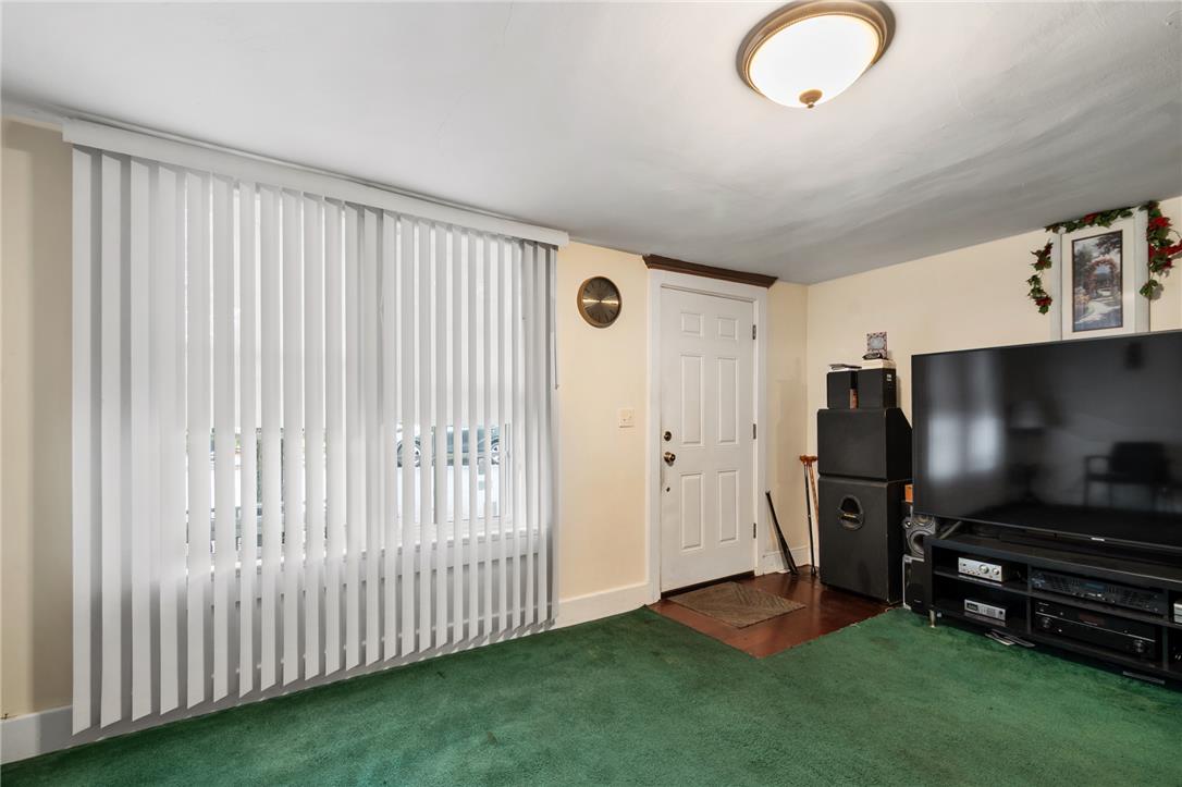 935 West Turner Street Property Photo 2